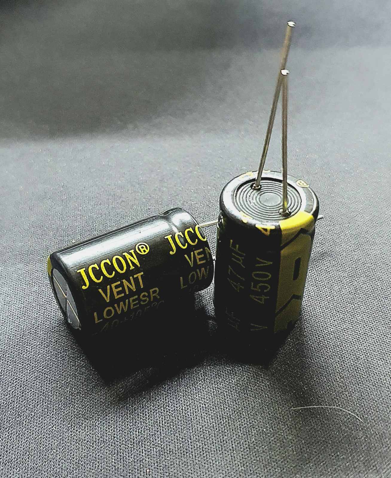 Конденсатор 47uF 450V 16*25 105C Low ESR