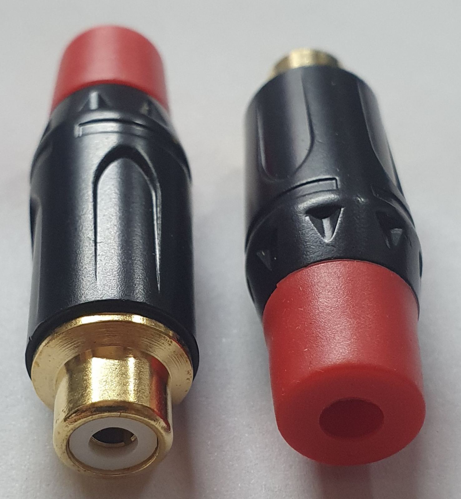 Гніздо RCA метал, gold червоне